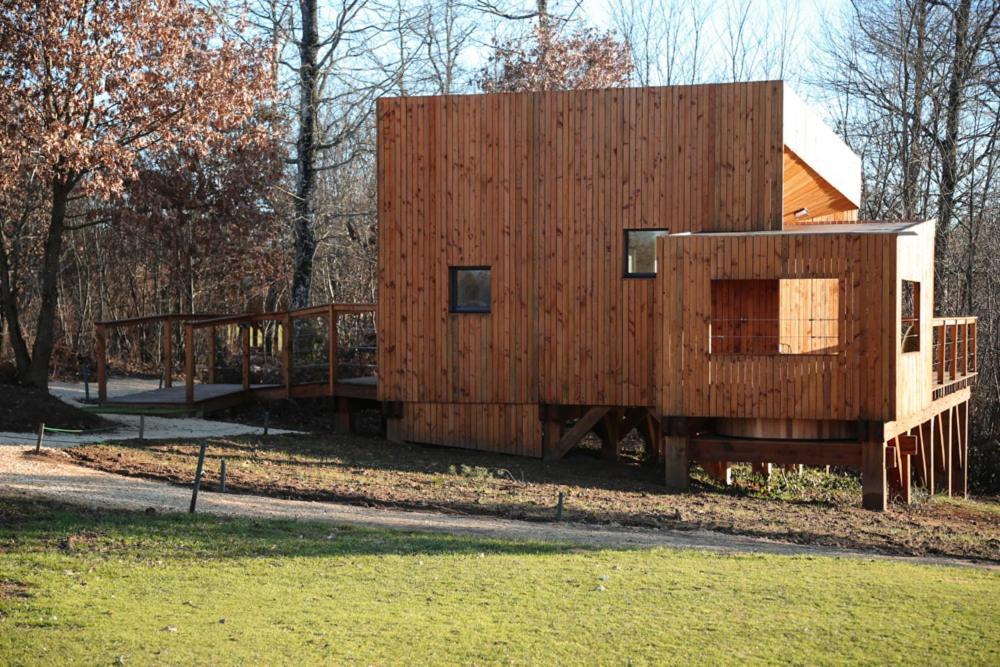 Les Lodges Du Golf De La Marterie Saint-Félix-de-Reillac-et-Mortemart 외부 사진